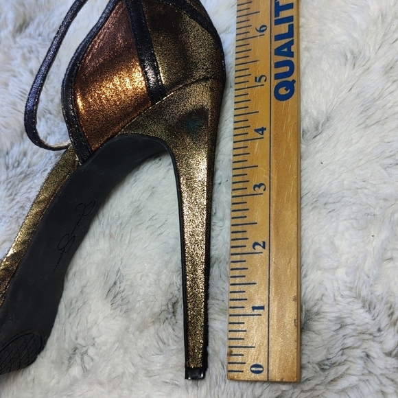 Jessica Simpson Vindie 8M Metallic Gold and Copper Ankle Strap Platform Heels - Picture 15 of 15